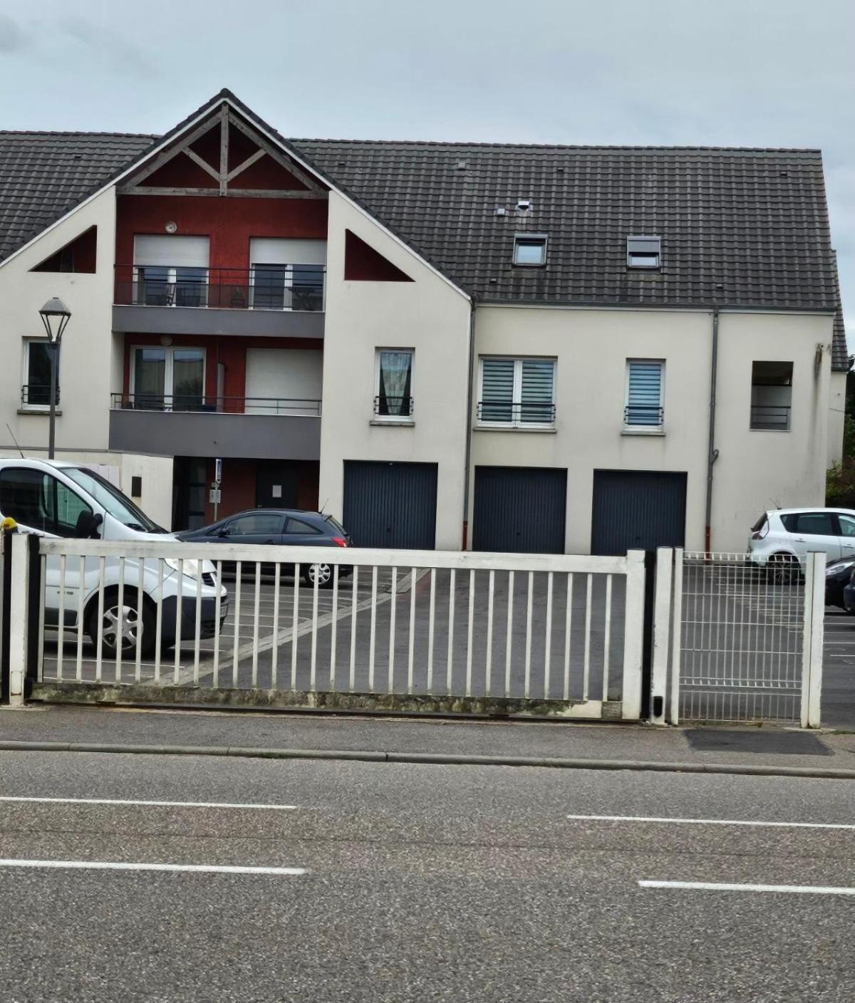 Ferienwohnung La Belle Etape Maizières-lès-Metz Exterior foto